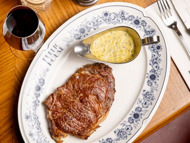 Public House ENTRECÔTE DE BOEUF